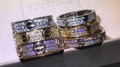 까ㄹ띠에 러브 링 파베 풀다이아몬드 세팅