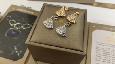 불ㄱ리 디바스 드림 이어링 풀다이아 파베 세팅