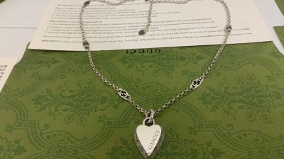 구ㅉ 트레이드 마크 하트 펜던트 목걸이