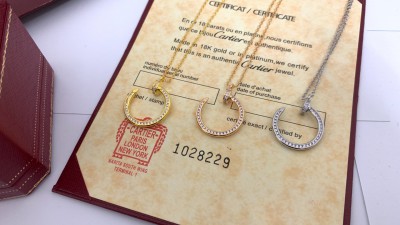 까ㄹ띠에 저스트 앵 끌루 펜던트 목걸이 풀다이아 파베 슬림체인