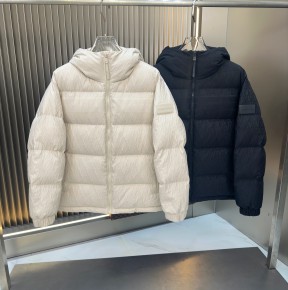 [TOP] 공용 25FW 루ㅇ비통 모노그램 퀄티드 패딩 자켓 2컬러