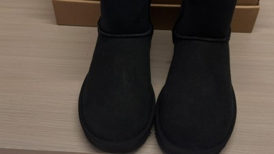 [NORMAL] 어ㄱ 클래식 미디부츠 블랙