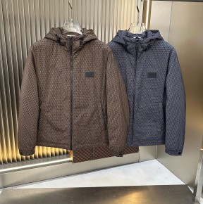 [TOP] 공용 25FW 펜ㄷ FF 모노그램 다운 자켓 2컬러