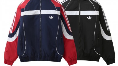 [GOOD] 공용 아ㄷ다스 레트로 리믹스 패디드 점퍼 2컬러