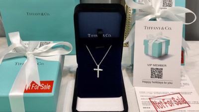 티ㅍ니 크로스 펜던트 목걸이