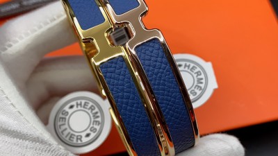 에ㄹ메스 올림페 브레이슬릿 2컬러