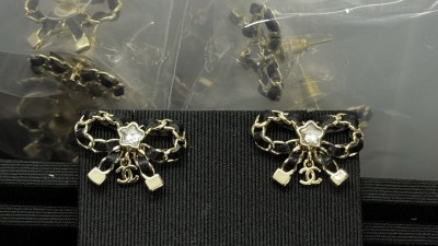 샤ㄴ 리본 이어링