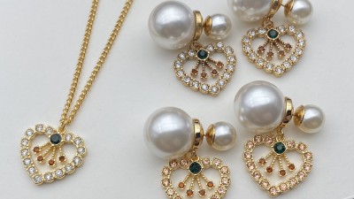 디ㅇ 하트 목걸이