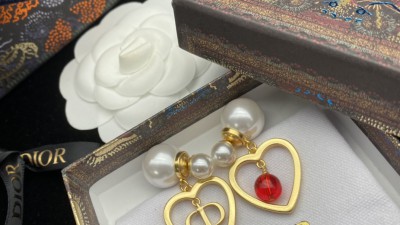 디ㅇ 쁘띠CD 이어링