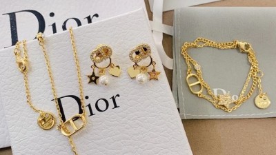 디ㅇ 쁘띠CD 이어링