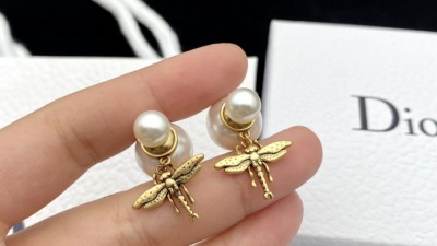 디ㅇ 트라이벌 이어링