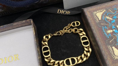 디ㅇ CD 브레이슬릿