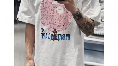 [공용][세일] 베ㅇ프 사쿠라 바이 베이싱 에이프 티셔츠 2컬러