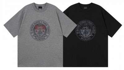 [공용] 발ㄹ시아가 스탠다드 크레스트 로고 코튼 티셔츠 2컬러