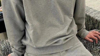 [세일] 디ㅇ CD Icon 하프 지퍼 스웨트셔츠