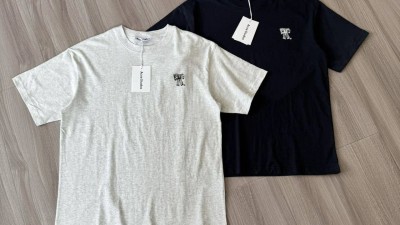 [세일] 아ㅋ네 스튜디오 리본 로고 티셔츠 2컬러