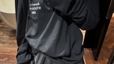 [공용] 아ㅋ네 스튜디오 1996 로고 프린트 긴팔 티셔츠