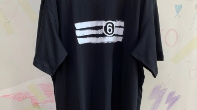[공용] 메종 마ㄹ지엘라 MM6 로고 프린트 그래픽 티셔츠