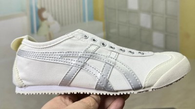 [공용] 오ㄴ츠카 타이거 멕시코66 실버