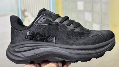 호ㅋ 클리프톤 9 블랙