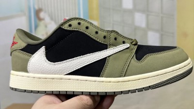 [공용] 나ㅇ키 조던 1 x 트래비스 스캇 레트로 로우 OG SP 블랙올리브