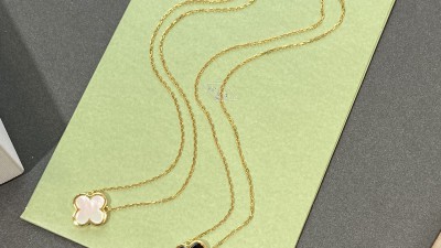 반ㅋ리프 퓨어 알함브라 목걸이 2컬러