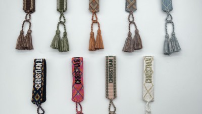 디ㅇ 자도르 코튼 팔찌