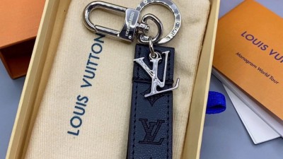 [한정수량] 루ㅇ비통 LV 섀도우 드라곤느 키 홀더 & 참