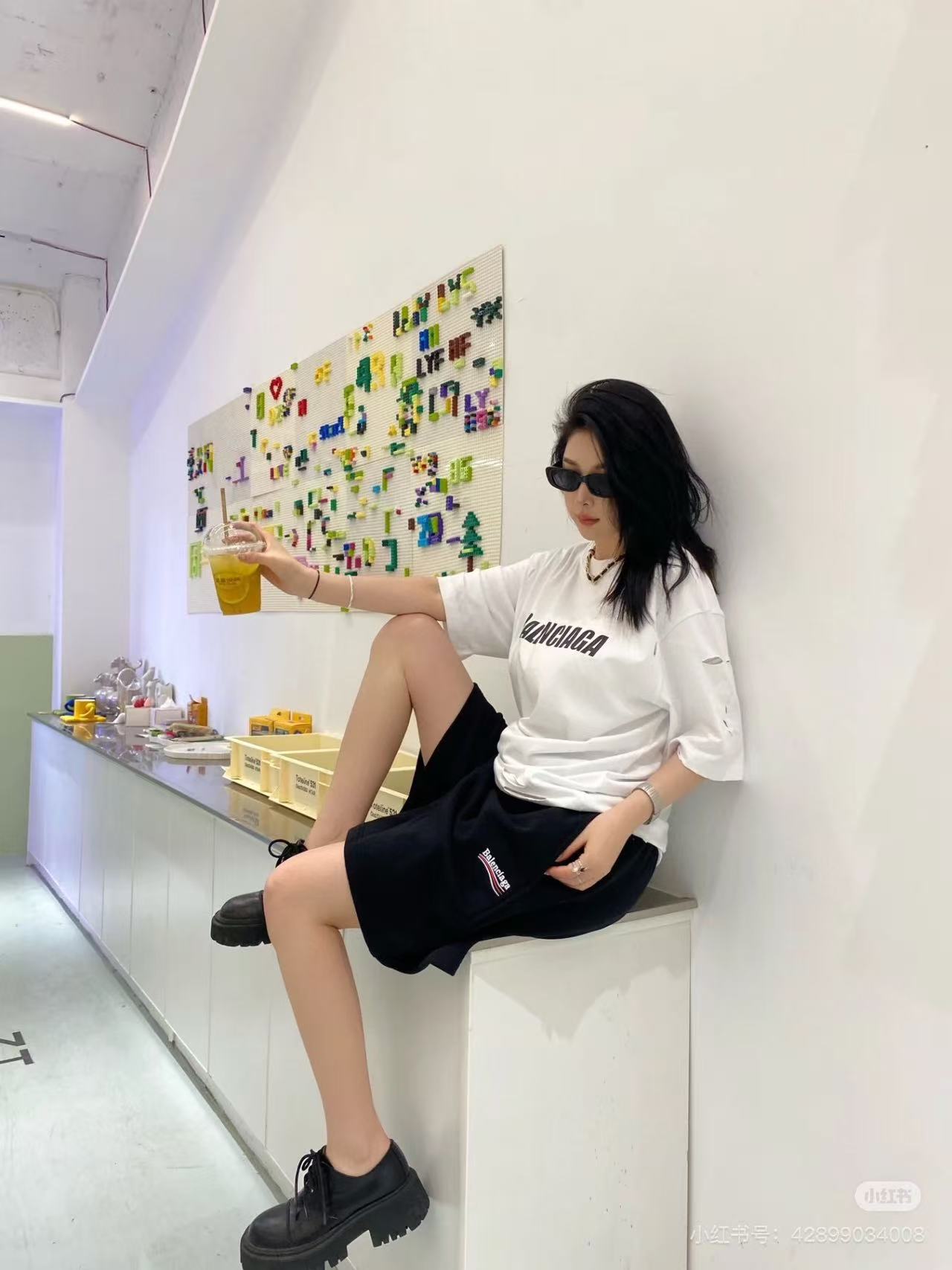 상품 이미지 1