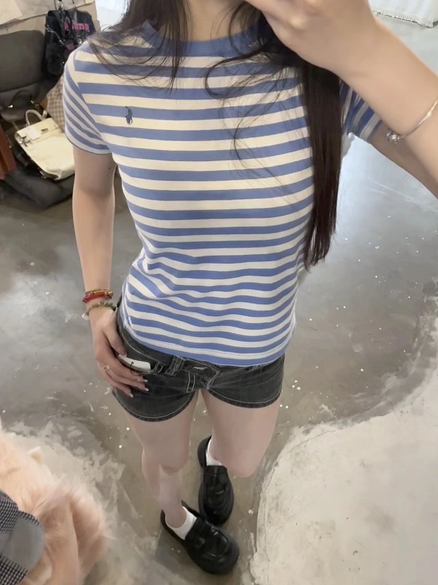 상품 이미지 2